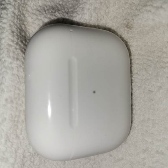 Apple White Earbud Headphones